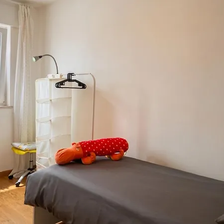Rubystar House Apartment *